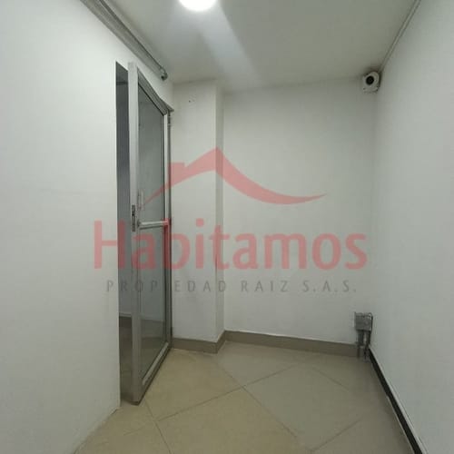 Local en arriendo en Suramericana, Medellín, 240 m² · foto 12 de 19