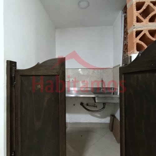 Local en arriendo en Suramericana, Medellín, 240 m² · foto 14 de 19
