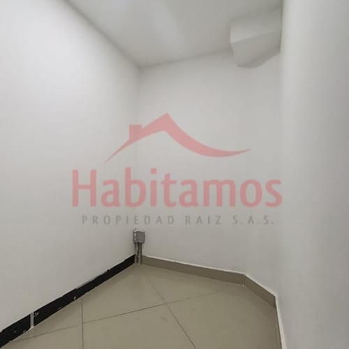 Local en arriendo en Suramericana, Medellín, 240 m² · foto 16 de 19