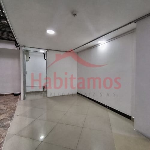 Local en arriendo en Suramericana, Medellín, 240 m² · foto 18 de 19