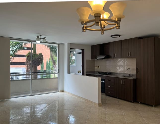 Apartamento de 3 alcobas en arriendo en La Inmaculada, Envigado, 70 m² · foto 4 de 15