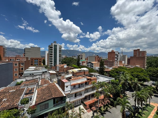 Apartamento en venta en La Castellana, Medellín · foto 8 de 13