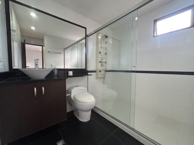 Apartamento de 3 alcobas en arriendo en El Portal, Envigado, 110 m² · foto 21 de 21