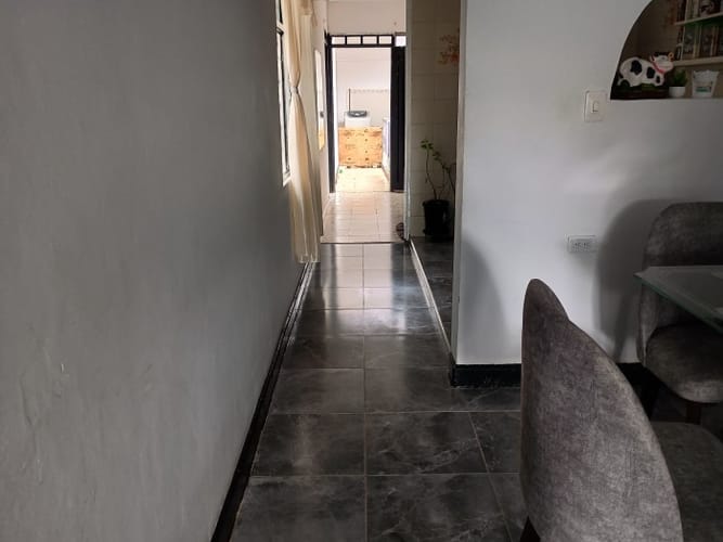 Casa de 10 alcobas en venta en Nueva Floresta Del Ict, Cali, 370 m² · foto 17 de 24