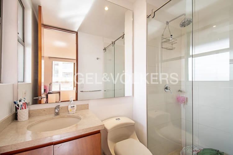Apartamento de 4 alcobas en venta en Cerros De Suba, Bogotá, 222 m² · foto 15 de 20
