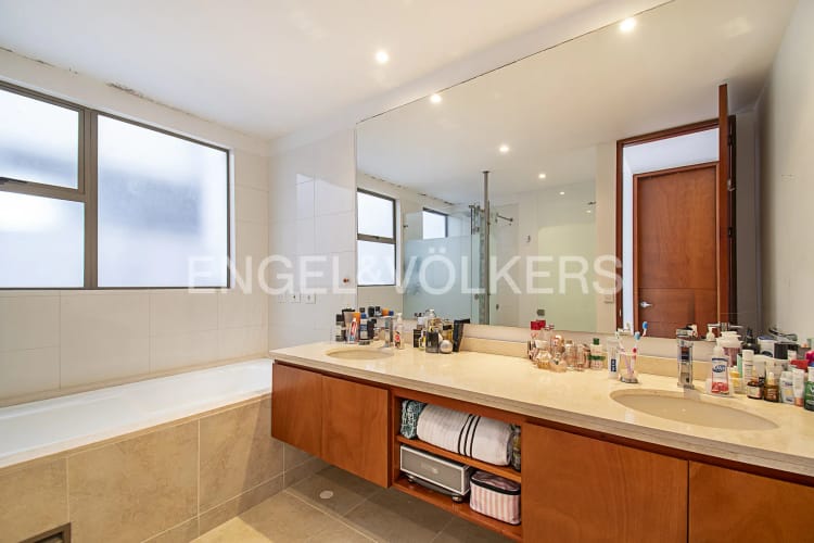 Apartamento de 4 alcobas en venta en Cerros De Suba, Bogotá, 222 m² · foto 9 de 20