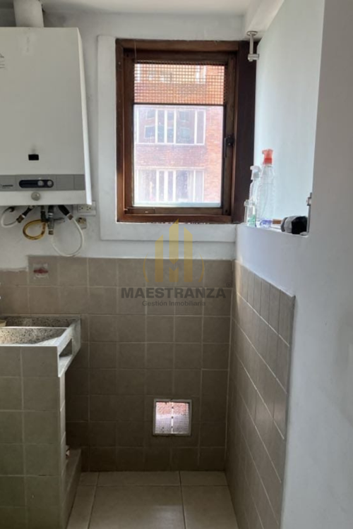 Apartamento de 3 alcobas en venta en Quinta Camacho, Bogotá, 195 m² · foto 10 de 21