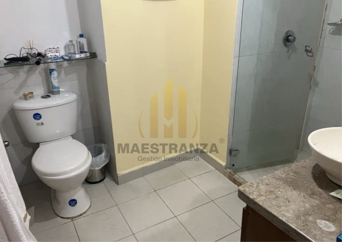 Apartamento de 3 alcobas en venta en Quinta Camacho, Bogotá, 195 m² · foto 17 de 21