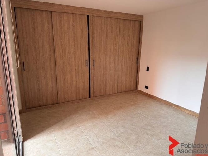 Apartamento de 3 alcobas en arriendo en Patio Bonito, Medellín, 107 m² · foto 12 de 24