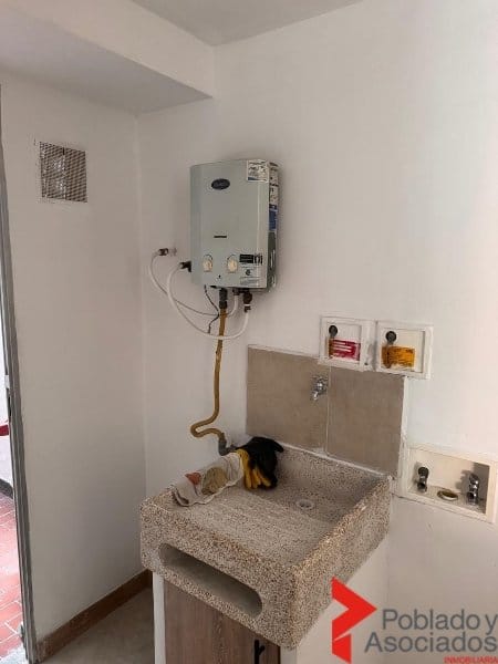 Apartamento de 3 alcobas en arriendo en Patio Bonito, Medellín, 107 m² · foto 18 de 24