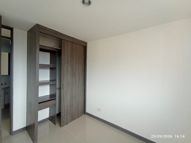 Apartamento de 3 alcobas en arriendo en Vegas De La Doctora, Sabaneta, 84 m² · foto 13 de 17