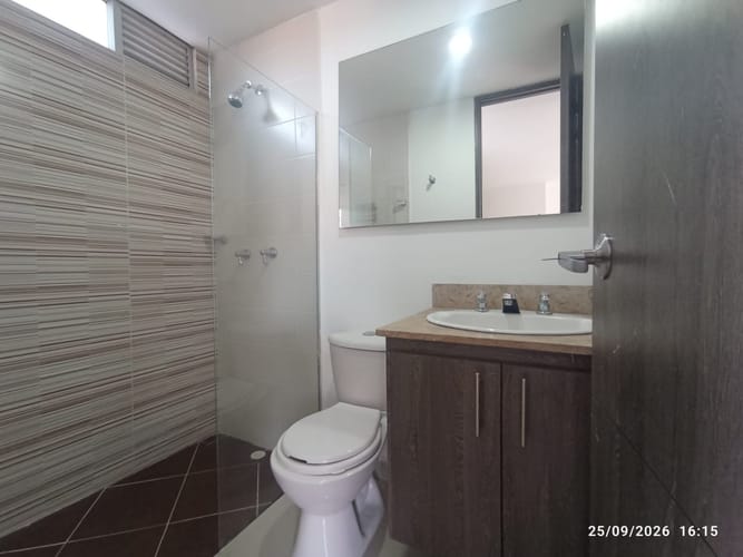 Apartamento de 3 alcobas en arriendo en Vegas De La Doctora, Sabaneta, 84 m² · foto 15 de 17