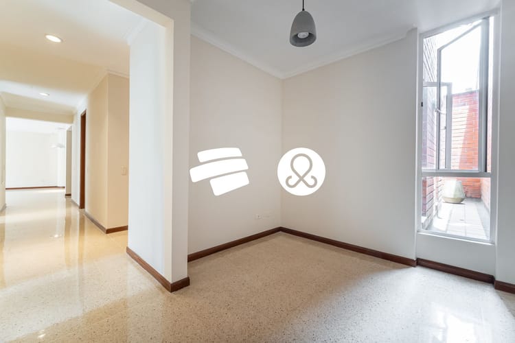 Apartamento de 3 alcobas en venta en Laureles, Medellín, 145 m² · foto 13 de 18