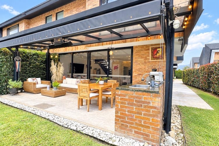 Casa de 3 alcobas en venta en Fonquetá, Chía, 150 m² · foto 3 de 16