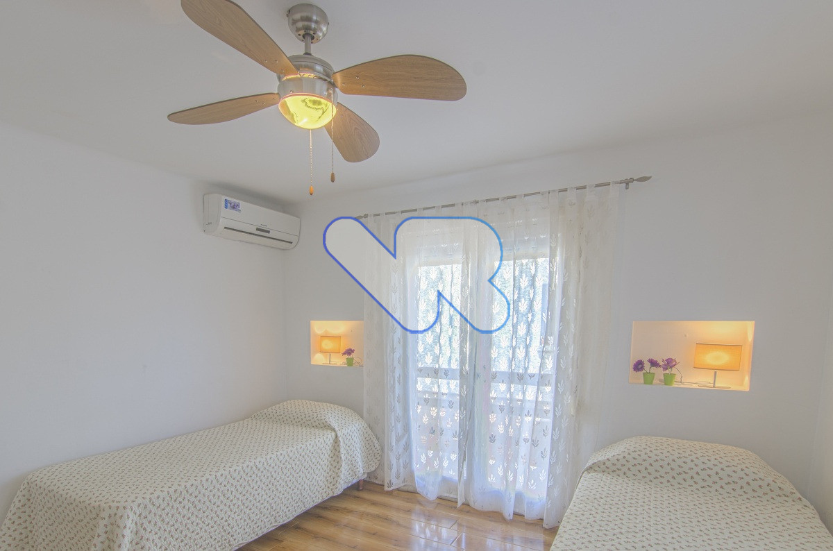 Venta y Alquiler Anual Casa 6D y dep de serv con Piscina climatizada y Barbacoa Península · Foto 11