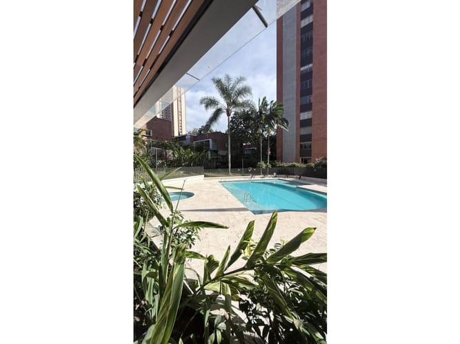 Apartamento de 3 alcobas en venta en Los Balsos, Medellín, 167 m² · foto 7 de 24
