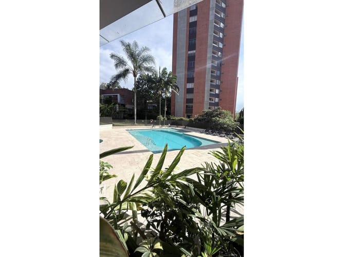 Apartamento de 3 alcobas en venta en Los Balsos, Medellín, 167 m² · foto 8 de 24