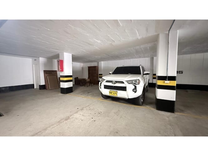 Apartamento de 3 alcobas en venta en Los Balsos, Medellín, 167 m² · foto 17 de 24