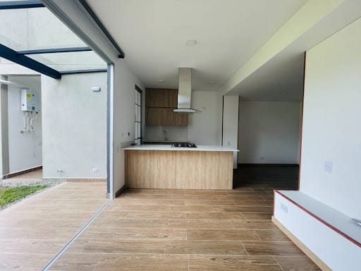Casa de 3 alcobas en venta en La Ceja, 138 m² · foto 4 de 24