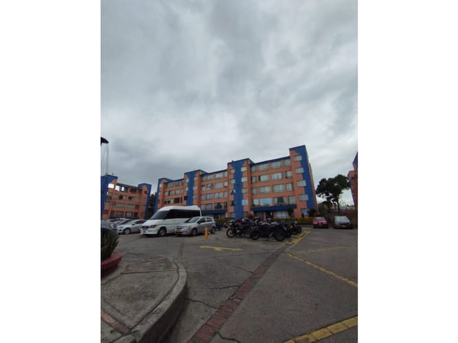 Apartamento de 2 alcobas en venta en El Portal De Casalinda, Soacha, 49 m² · foto 3 de 20