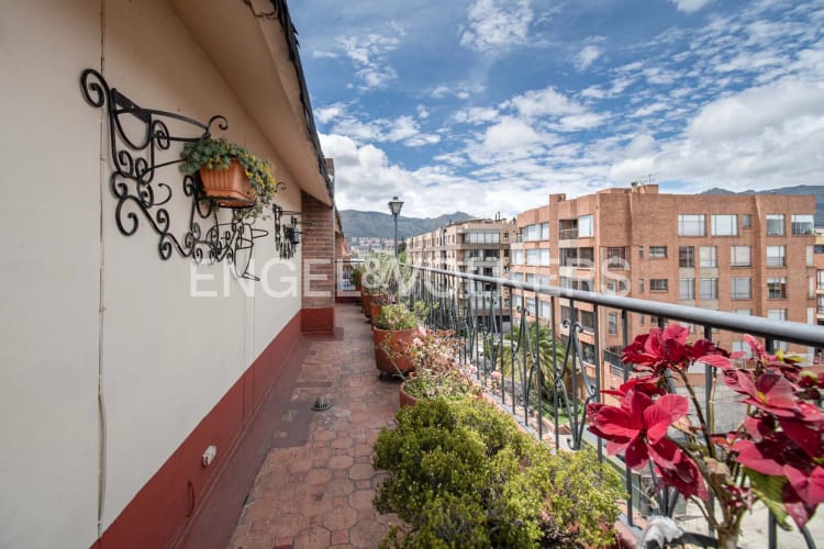 Apartamento de 5 alcobas en venta en Santa Barbara Occidental, Bogotá, 175 m² · foto 20 de 24