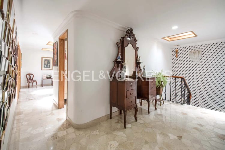 Apartamento de 5 alcobas en venta en Santa Barbara Occidental, Bogotá, 175 m² · foto 17 de 24