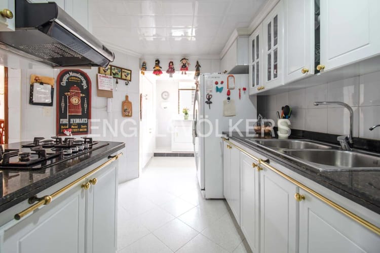 Apartamento de 5 alcobas en venta en Santa Barbara Occidental, Bogotá, 175 m² · foto 11 de 24