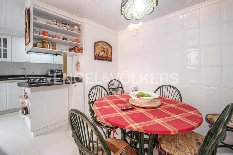 Apartamento de 5 alcobas en venta en Santa Barbara Occidental, Bogotá, 175 m² · foto 10 de 24