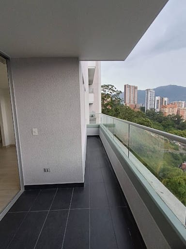 Apartamento de 2 alcobas en venta en Las Lomitas, Sabaneta, 90 m² · foto 15 de 16