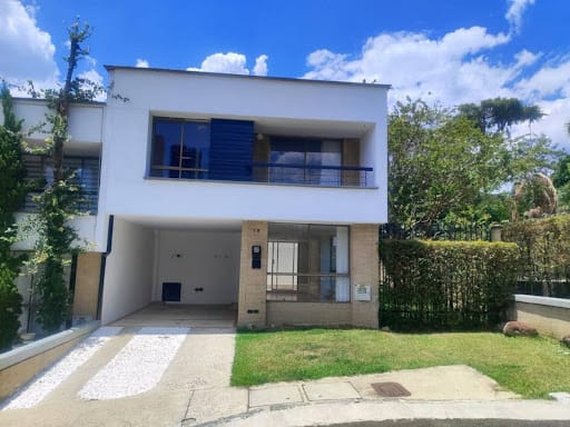Casa de 3 alcobas en venta en Toledo, La Estrella, 128 m² · foto 19 de 19