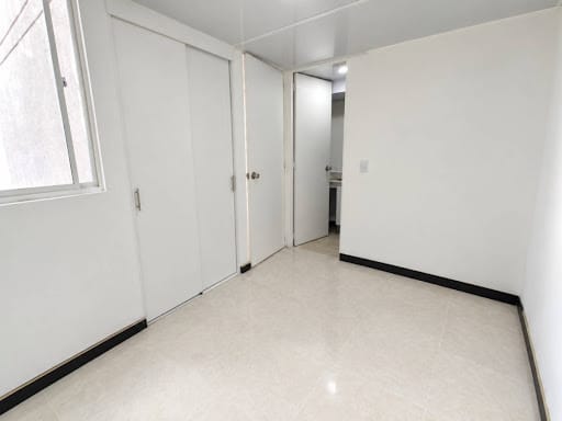 Apartamento de 3 alcobas en venta en Maria Auxiliadora, Sabaneta, 50 m² · foto 8 de 12