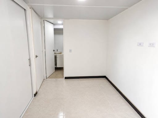 Apartamento de 3 alcobas en venta en Maria Auxiliadora, Sabaneta, 50 m² · foto 10 de 12