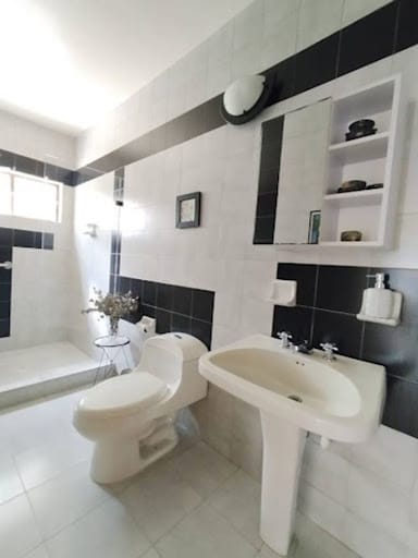 Finca en arriendo en El Salado, Envigado, 1360 m² · foto 15 de 24