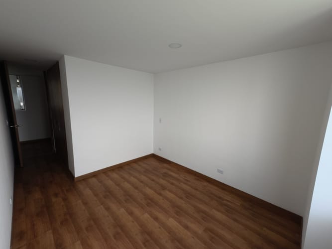 Apartamento de 2 alcobas en venta en Popular Modelo, Bogotá, 87 m² · foto 20 de 23