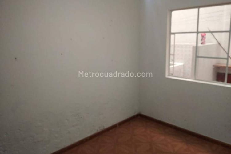 Casa de 4 alcobas en venta en Gustavo Restrepo, Bogotá, 397 m² · foto 15 de 20
