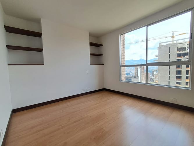 Apartamento en venta en El Poblado, Medellín · foto 22 de 24