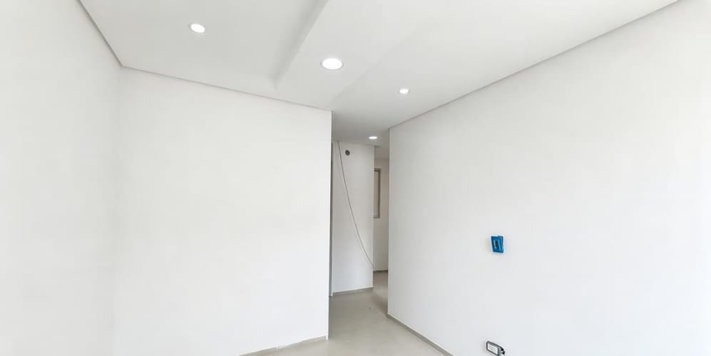 Apartamento de 3 alcobas en venta en La Estancia, Madrid, 57 m² · foto 6 de 10