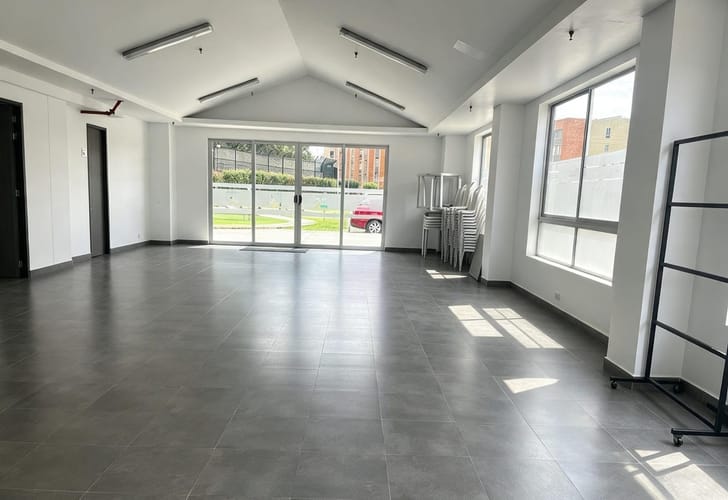 Apartamento de 3 alcobas en venta en La Estancia, Madrid, 57 m² · foto 8 de 10