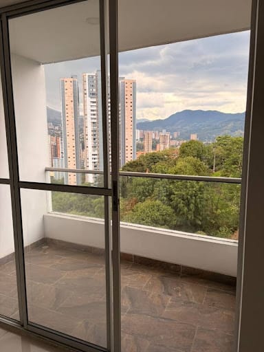 Apartaestudio en venta en Aves Maria, Sabaneta, 53 m² · foto 11 de 22