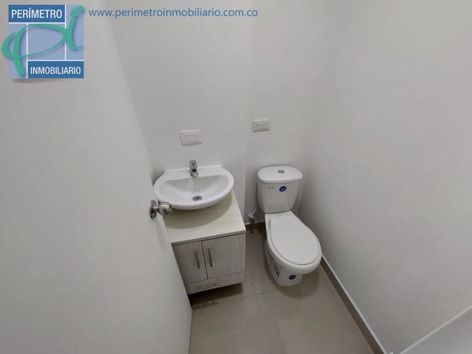 Oficina en arriendo en Milla De Oro, Medellín, 25 m² · foto 4 de 14