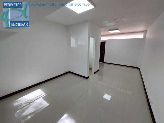 Oficina en arriendo en Milla De Oro, Medellín, 25 m² · foto 5 de 14