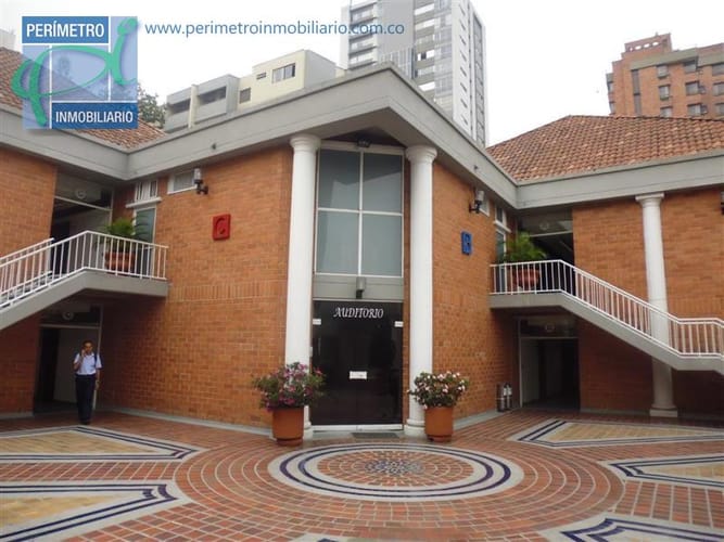 Oficina en arriendo en Milla De Oro, Medellín, 25 m² · foto 9 de 14