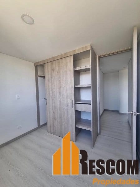 Apartamento de 3 alcobas en venta en Rionegro, 85 m² · foto 10 de 13