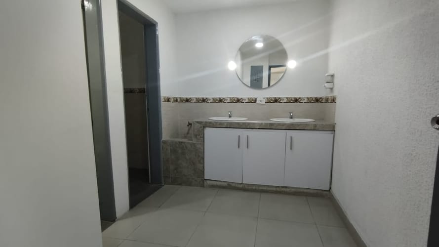 Edificio en arriendo en Sector Plaza De Bolivar, Pereira, 184 m² · foto 10 de 15
