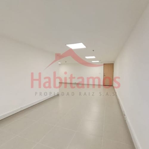 Oficina en arriendo en Naranjal, Medellín, 75 m² · foto 3 de 8