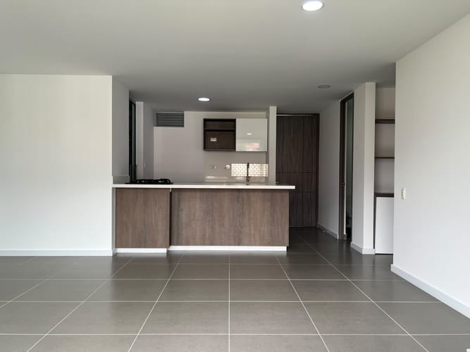 Apartamento de 2 alcobas en arriendo en La Inmaculada, Envigado, 89 m² · foto 9 de 17