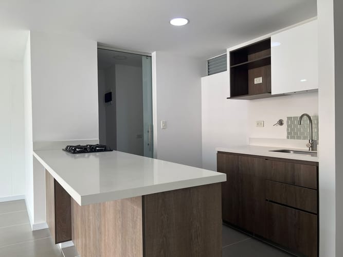 Apartamento de 2 alcobas en arriendo en La Inmaculada, Envigado, 89 m² · foto 6 de 17