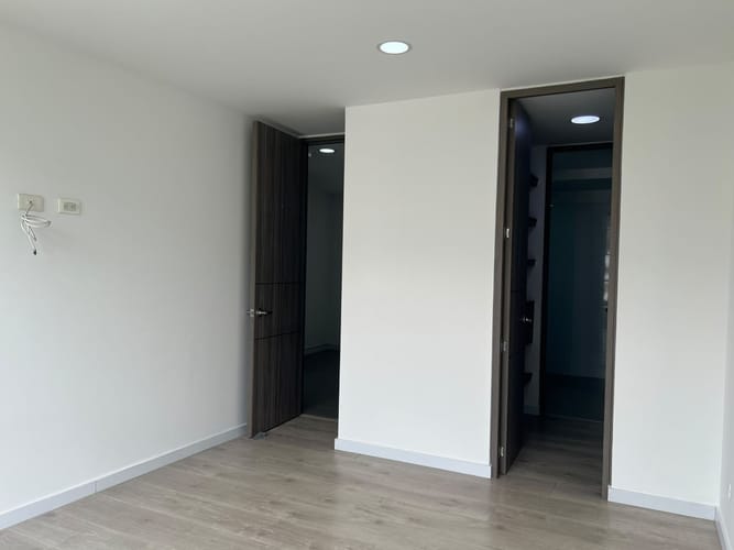 Apartamento de 2 alcobas en arriendo en La Inmaculada, Envigado, 89 m² · foto 13 de 17