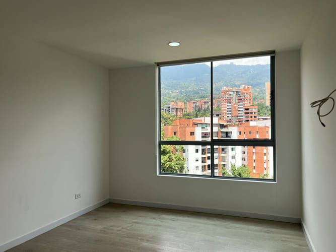 Apartamento de 2 alcobas en arriendo en La Inmaculada, Envigado, 89 m² · foto 11 de 17