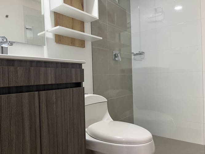 Apartamento de 2 alcobas en arriendo en La Inmaculada, Envigado, 89 m² · foto 16 de 17